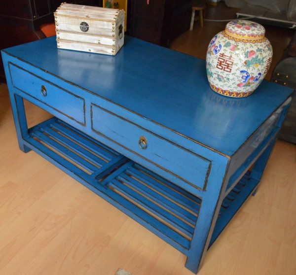 Table chinoise bleue